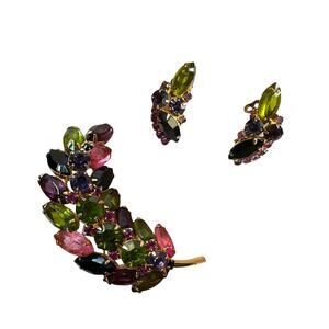 Vintage  Dome Rhinestone Leaf Brooch and Earrings Set